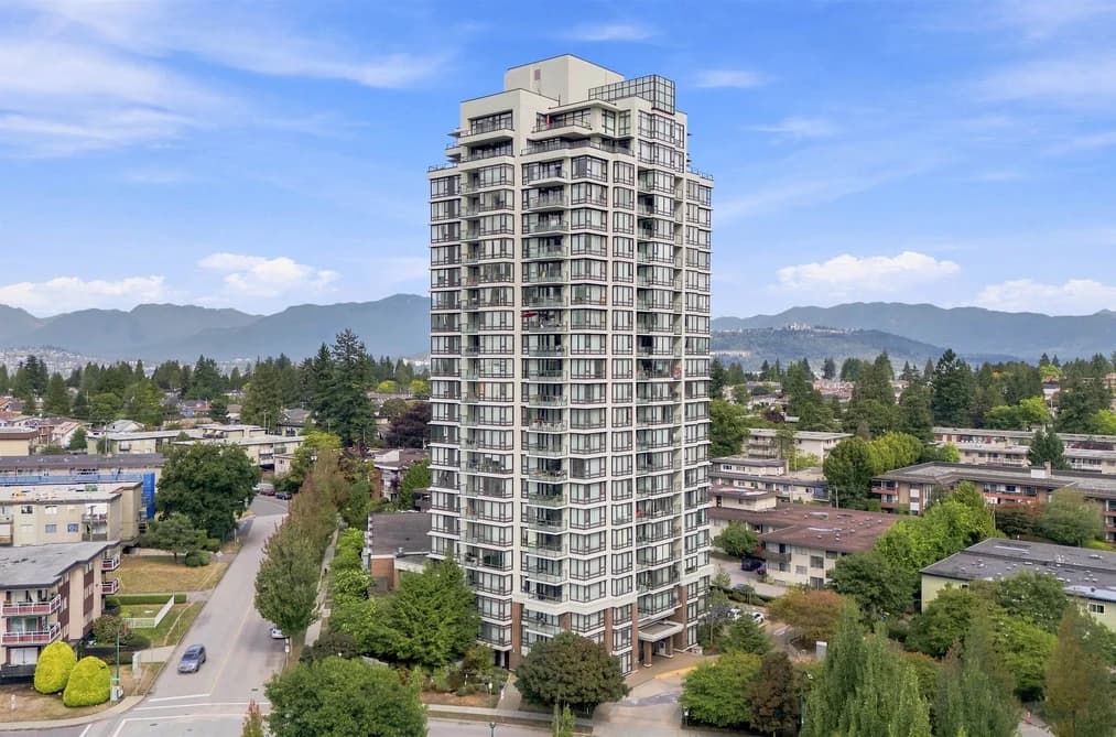 2101 7325 ARCOLA STREET, Burnaby, BC — Residential for Sale - Photo 2