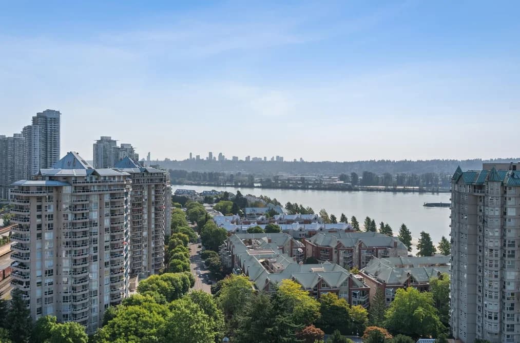 2102 10 LAGUNA COURT, New Westminster, BC — Residential for Sale - Photo 2