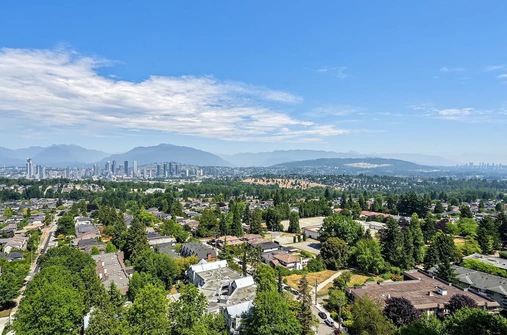 2106 5899 WILSON AVENUE, Burnaby, BC — Residential for Sale - Main Photo