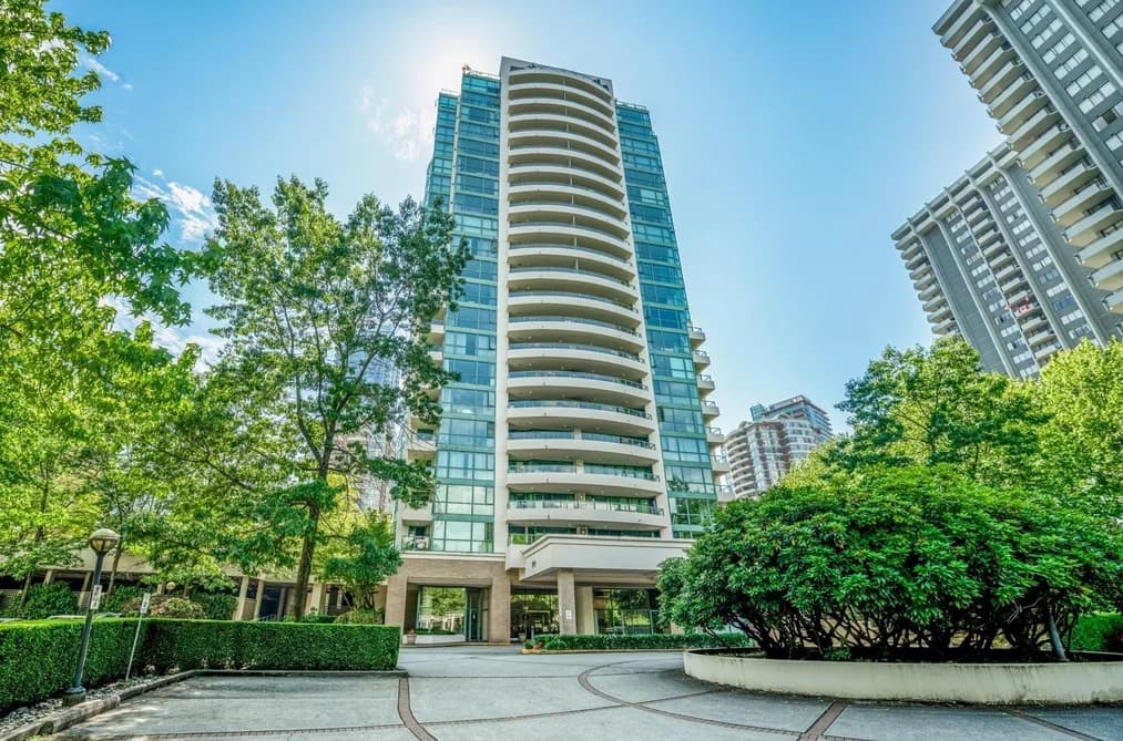 2106 5899 WILSON AVENUE, Burnaby, BC — Residential for Sale - Photo 2