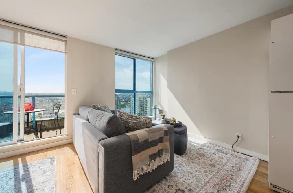 2107 1238 SEYMOUR STREET, Vancouver, BC — Residential for Sale - Photo 2