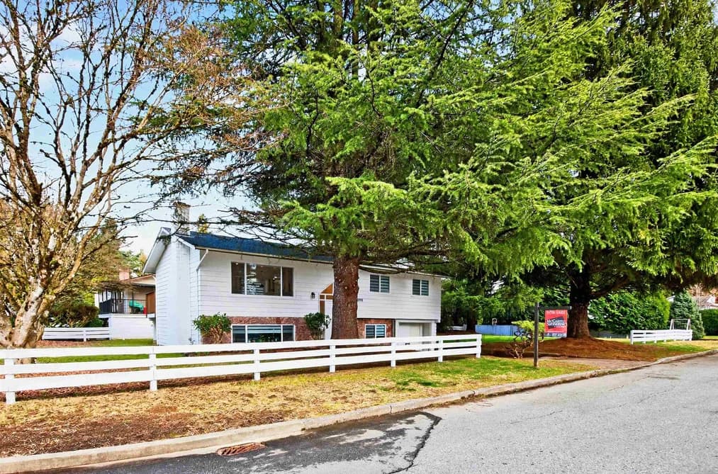 21099 BERRY AVENUE, Maple Ridge, BC — Residential for Sale - Main Photo