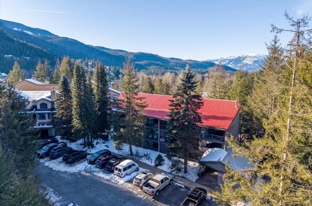 211 2109 WHISTLER ROAD, Whistler, BC — Residential for Sale - Main Photo