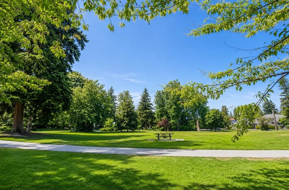 211 5588 PATTERSON AVENUE, Burnaby, BC — Residential for Sale - Main Photo