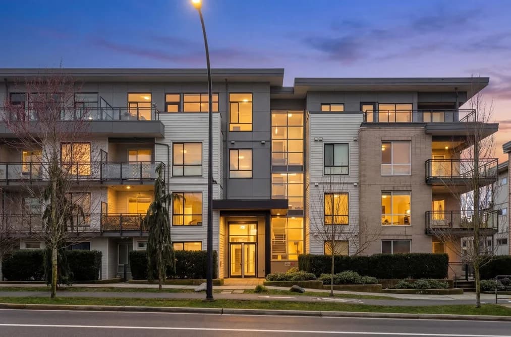 211 625 E 3RD STREET, North Vancouver, BC — Residential for Sale - Main Photo
