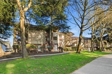 Condo for sale at 211 7426 138 Street Surrey British Columbia - MLS: R3099314
