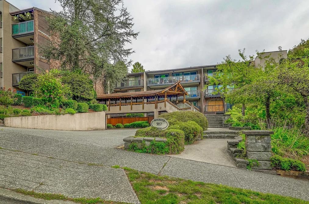 211 9857 MANCHESTER DRIVE, Burnaby, BC — Residential for Sale - Main Photo