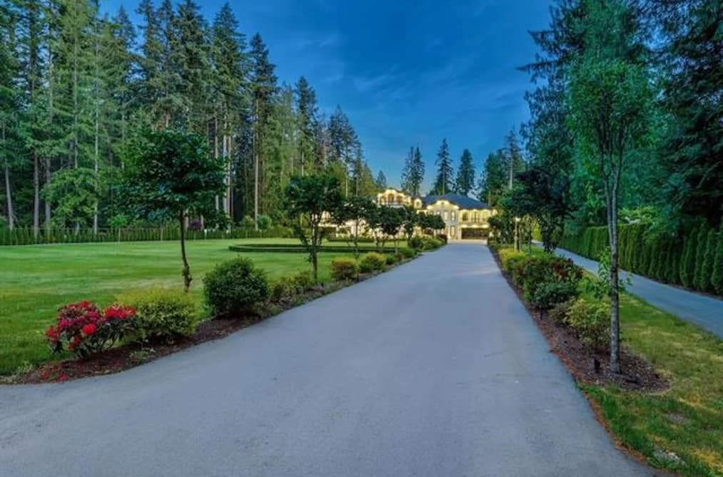 21136 42 AVENUE, Langley, BC — Residential for Sale - Photo 2