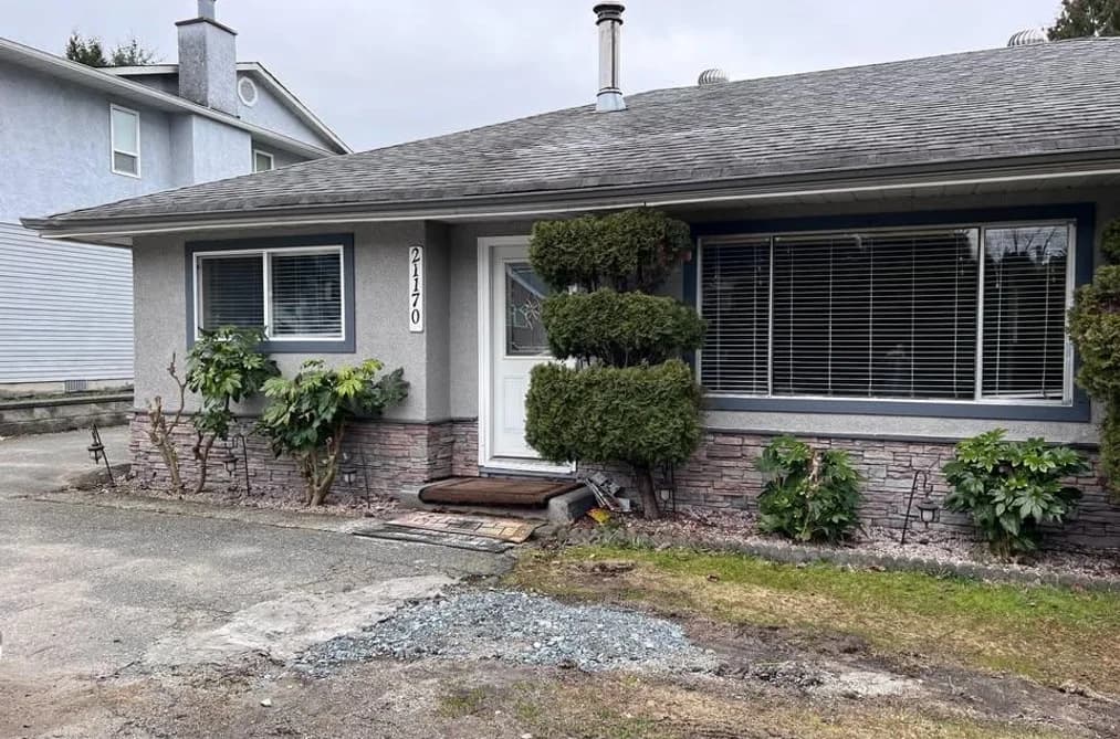 21170 DEWDNEY TRUNK RD, Maple Ridge BC V2X 3E9 - Photo 1