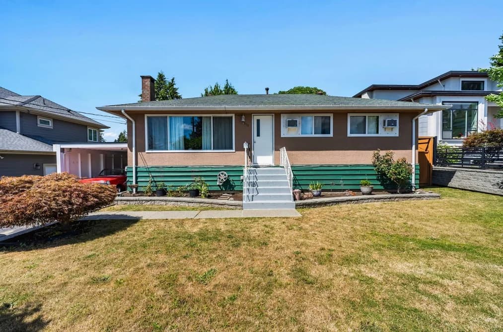 2119 MONTEREY AVENUE, Coquitlam, BC — Residential for Sale - Main Photo
