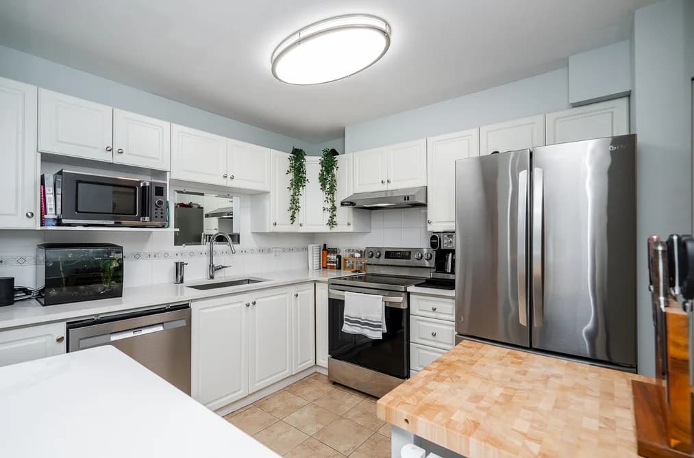 212 12733 72 AVENUE, Surrey, BC — Residential for Sale - Photo 2