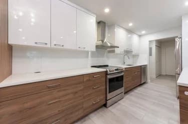 Condo for sale at 212 2381 Bury Avenue Port Coquitlam British Columbia - MLS: R3131906