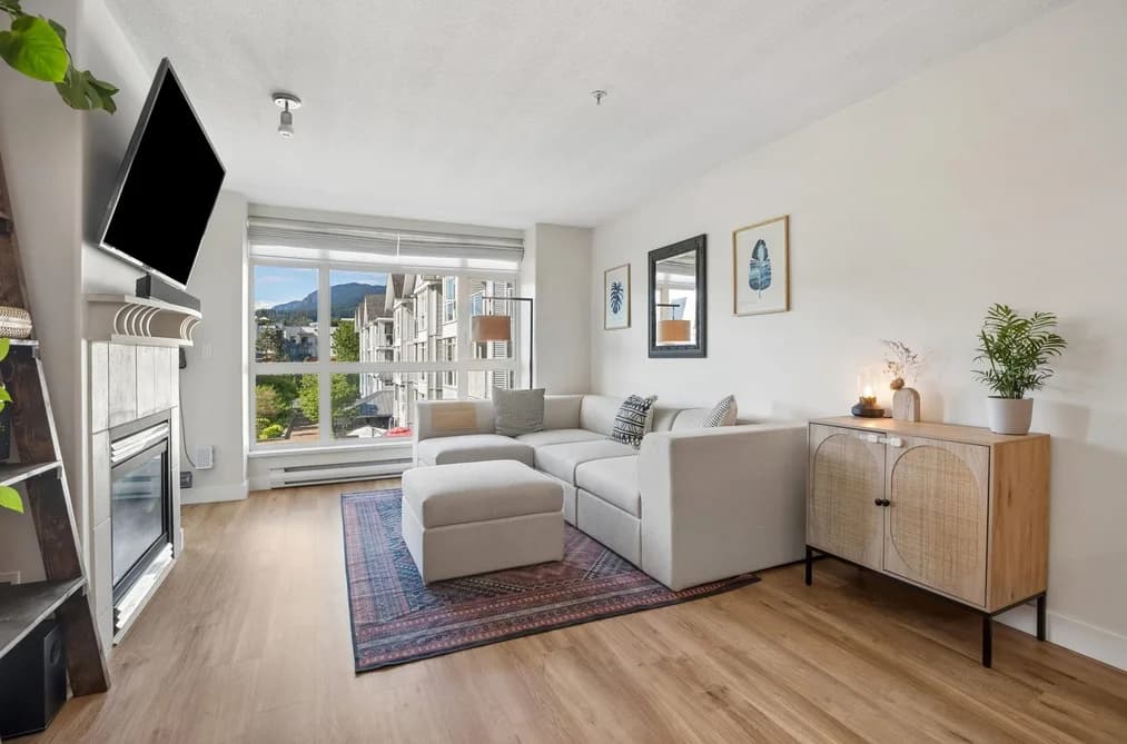 212 3122 ST JOHNS STREET, Port Moody, BC — Residential for Sale - Photo 2