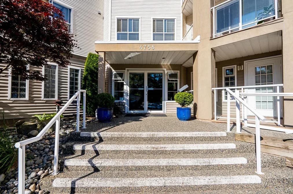 #212 4758 53 STREET, Ladner, BC — Residential for Sale - Photo 2