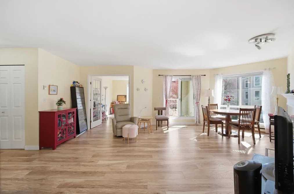 212 7437 MOFFATT ROAD, Richmond, BC — Residential for Sale - Photo 2