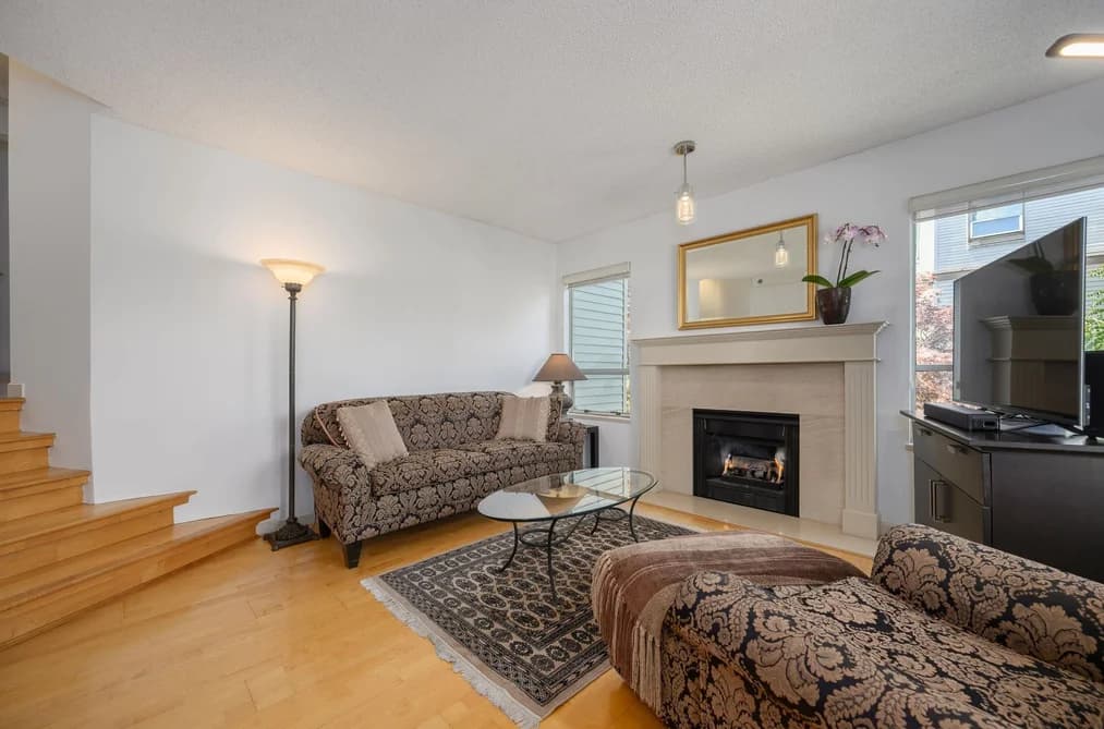 212 910 W 8TH AVENUE, Vancouver, BC — Residential for Sale - Photo 2