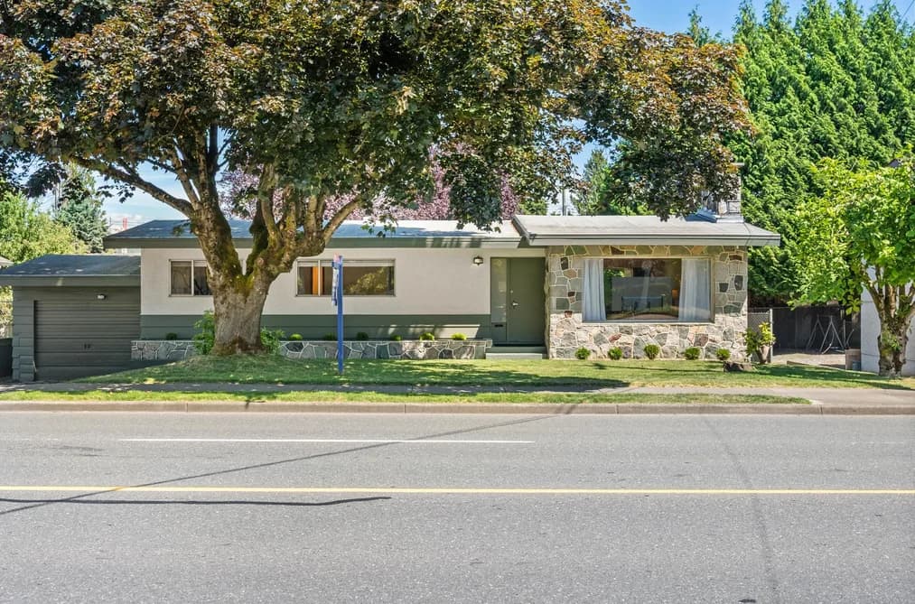 2120 WARE STREET, Abbotsford, BC — Residential for Sale - Main Photo