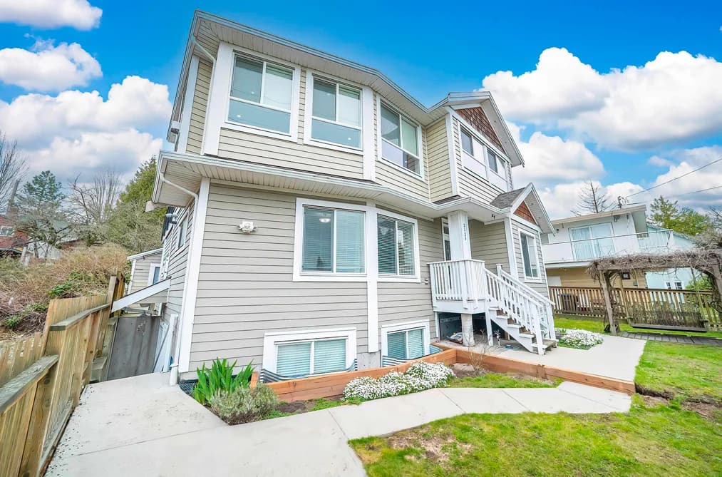 2123 SEVENTH AVENUE, New Westminster, BC — Residential for Sale - Photo 2