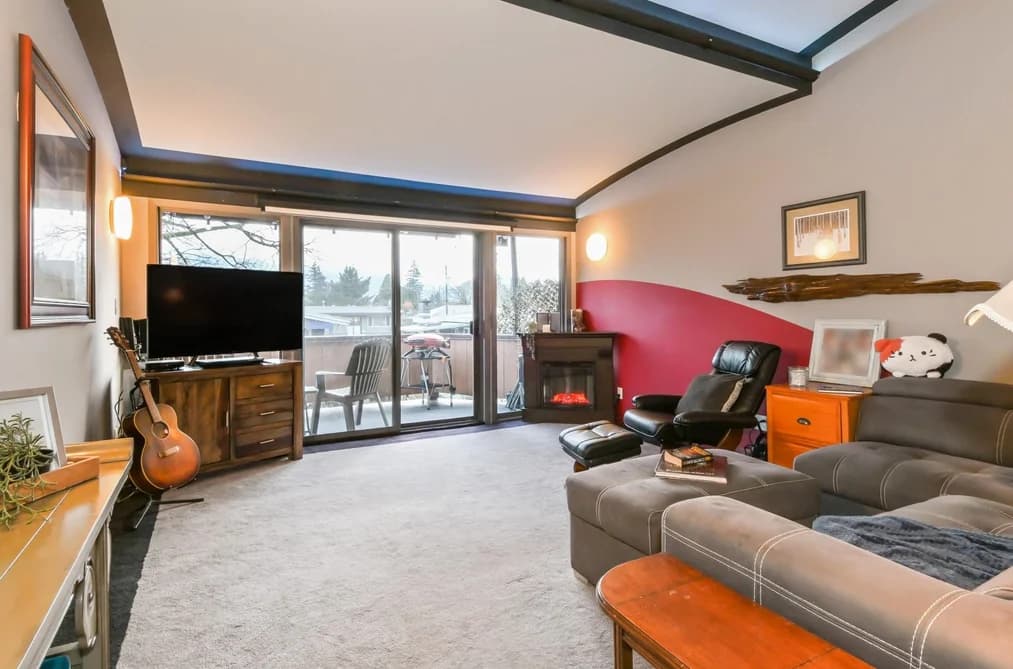 213 46210 CHILLIWACK CENTRAL ROAD, Chilliwack, BC — Residential for Sale - Main Photo