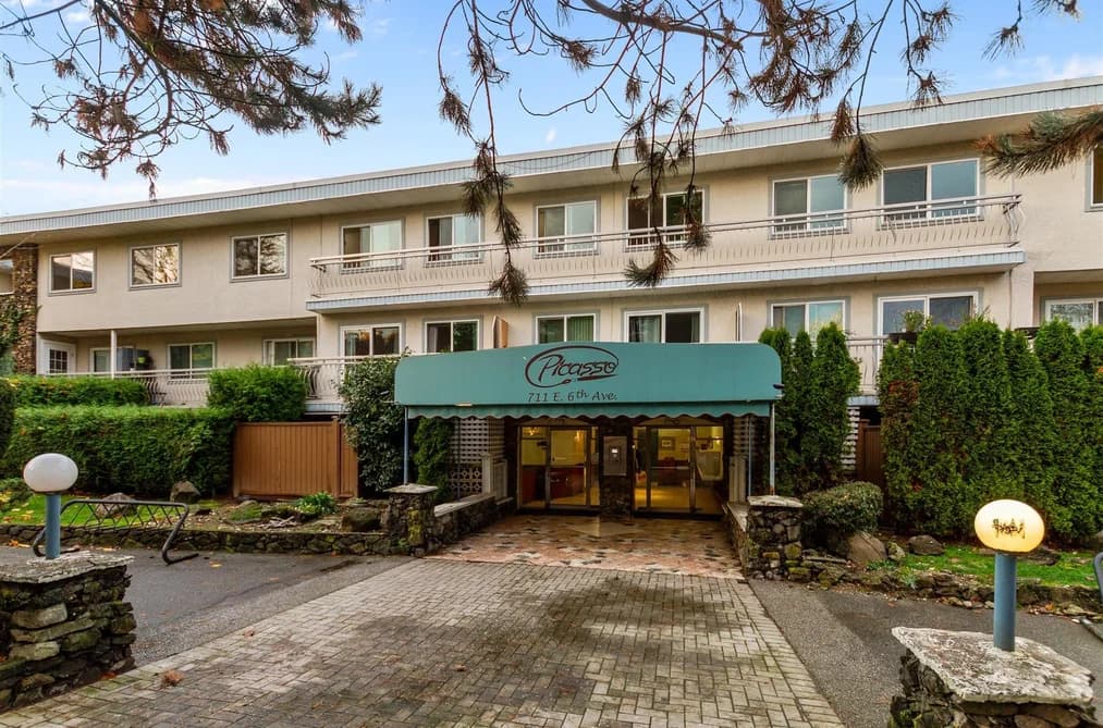213 711 E 6TH AVENUE, Vancouver, BC — Residential for Sale - Photo 2