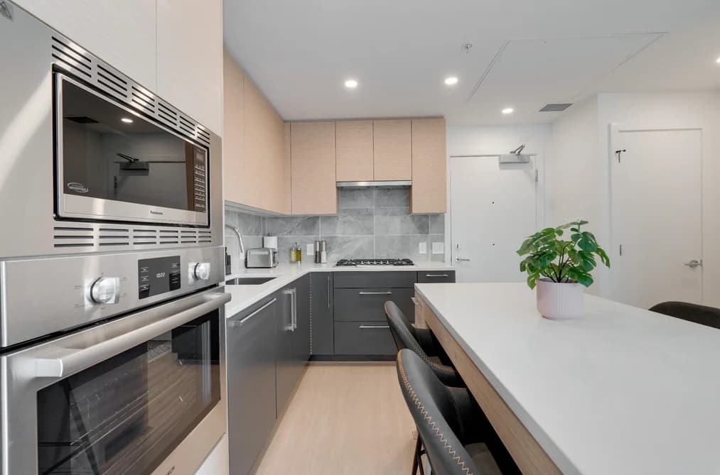 213 8888 OSLER STREET, Vancouver BC V6P 4G2 - Photo 1