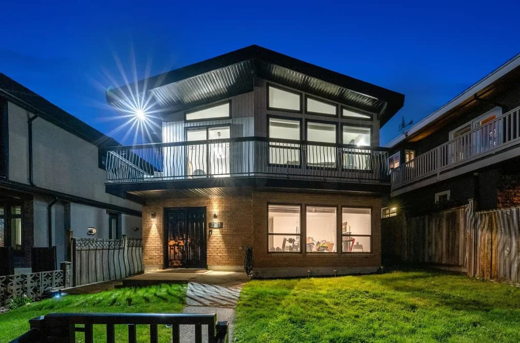 2131 FRASERVIEW DRIVE, Vancouver, BC — Residential for Sale - Main Photo