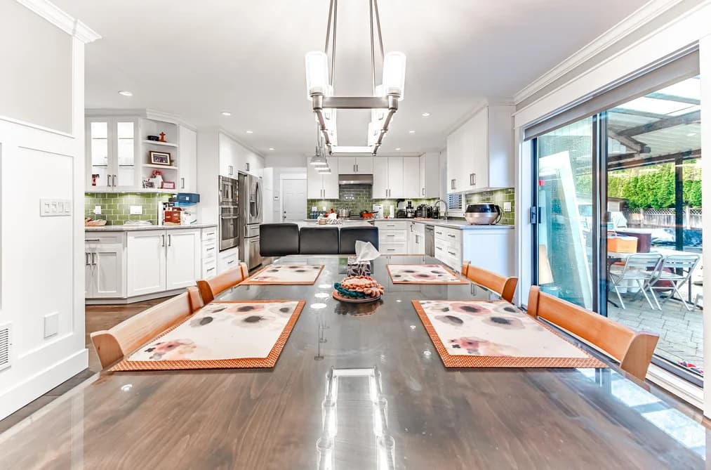 21315 RIVER ROAD, Maple Ridge, BC — Residential for Sale - Photo 2
