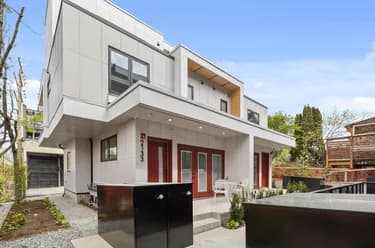 Townhouse for sale at 2133 E Pender Street Vancouver British Columbia - MLS: R3125762