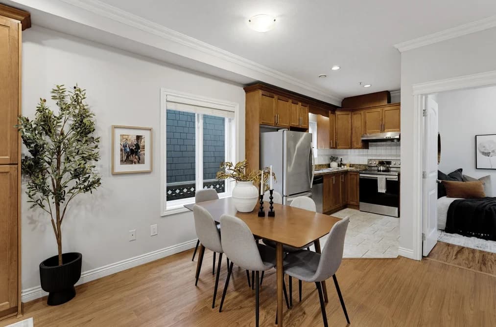2139 TRIUMPH STREET, Vancouver, BC — Residential for Sale - Photo 2