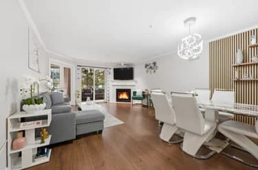 Condo for sale at 214 10128 132 Street Surrey British Columbia - MLS: R3114433