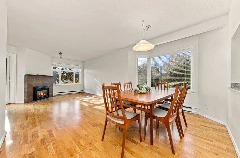 214 121 W 29 STREET, North Vancouver, BC — Residential for Sale - Photo 2