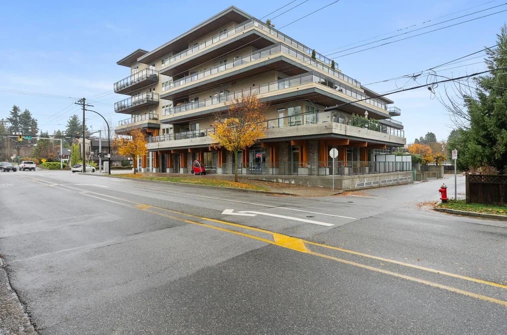 214 14022 NORTH BLUFF ROAD, White Rock, BC — Residential for Sale - Main Photo