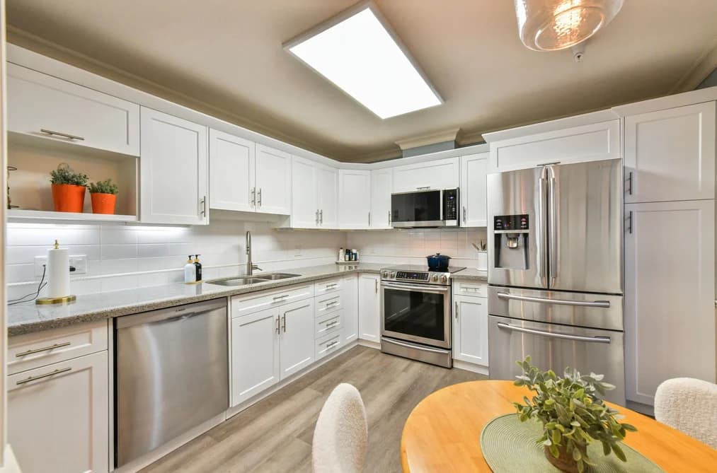214 15350 19A AVENUE, Surrey, BC — Residential for Sale - Photo 2