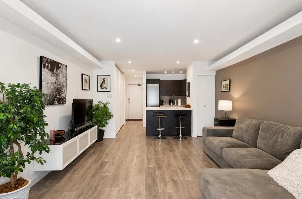 214 1545 E 2ND AVENUE, Vancouver, BC — Residential for Sale - Main Photo