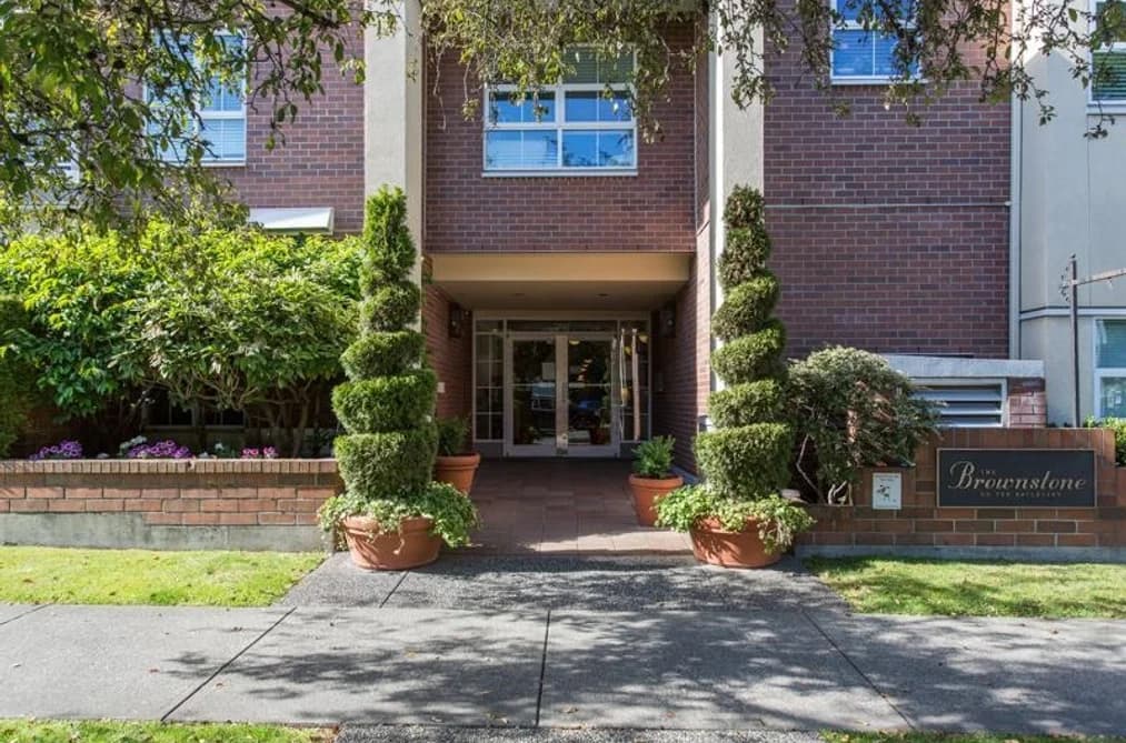 214 2105 W 42ND AVENUE, Vancouver, BC — Residential for Sale - Photo 2