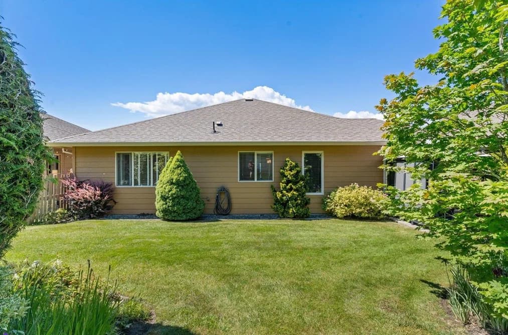 214 46000 THOMAS ROAD, Chilliwack, BC — Residential for Sale - Photo 2