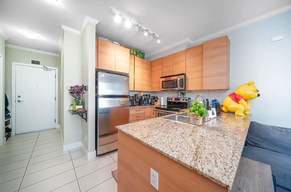 214 5788 SIDLEY STREET, Burnaby, BC — Residential for Sale - Photo 2