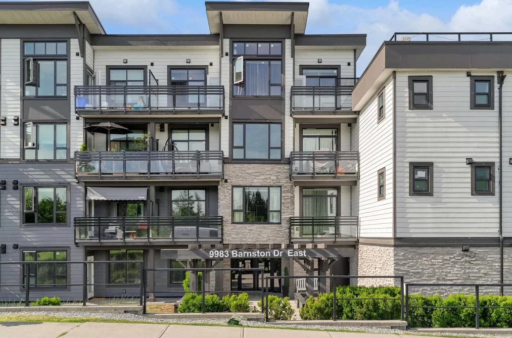 214 9983 E BARNSTON DRIVE, Surrey, BC — Residential for Sale - Main Photo