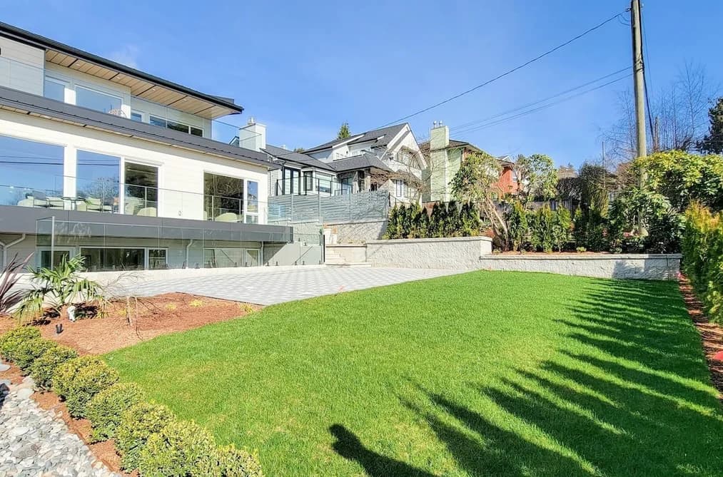 2141 JEFFERSON AVENUE, West Vancouver, BC — Residential for Sale - Photo 2
