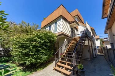 House for sale at 2141 W 47 Avenue Vancouver British Columbia - MLS: R3077138