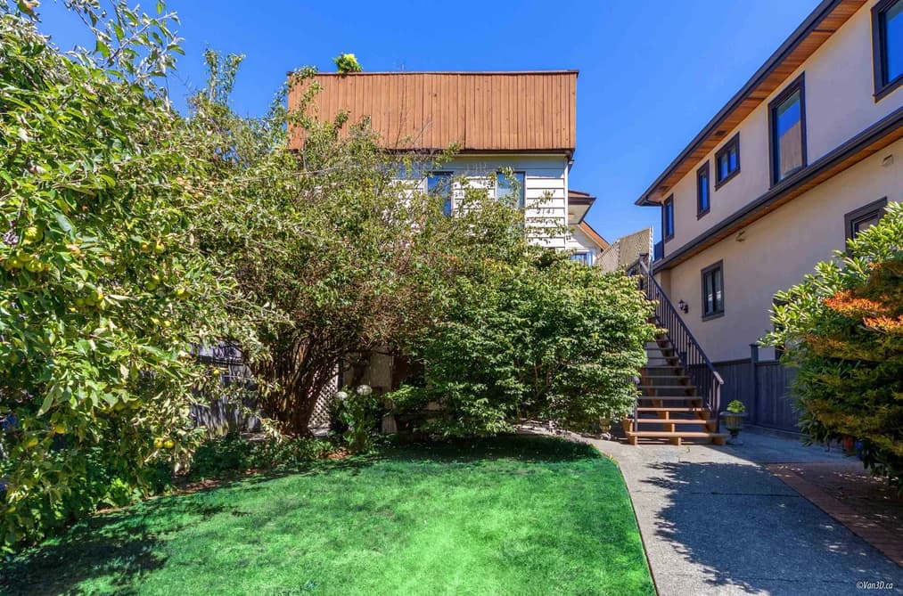 2141 W 47 AVENUE, Vancouver, BC — Residential for Sale - Photo 2