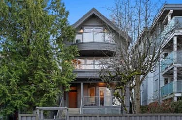 Half Duplex for sale at 2142 W 1st Avenue Vancouver British Columbia - MLS: R3129550
