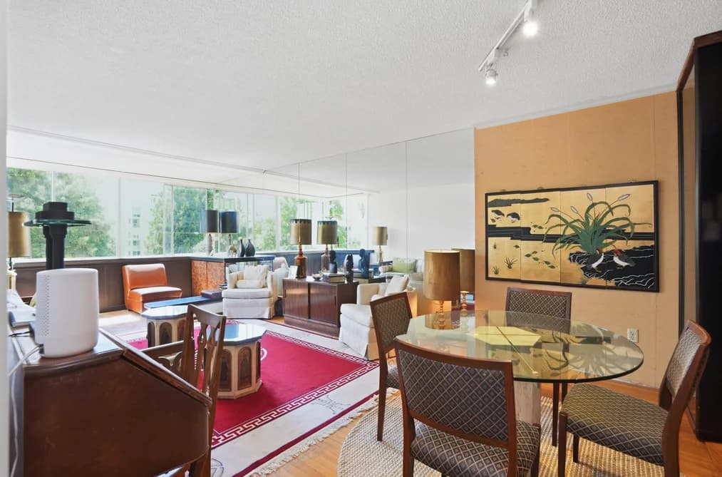 215 1425 ESQUIMALT AVENUE, West Vancouver, BC — Residential for Sale - Photo 2