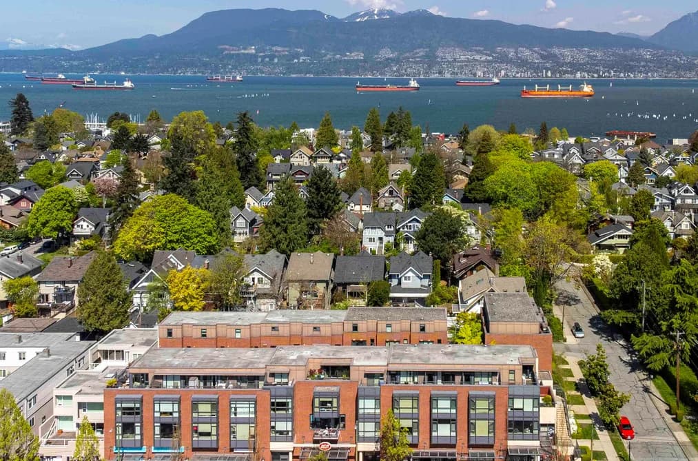 215 1961 COLLINGWOOD STREET, Vancouver, BC — Residential for Sale - Main Photo