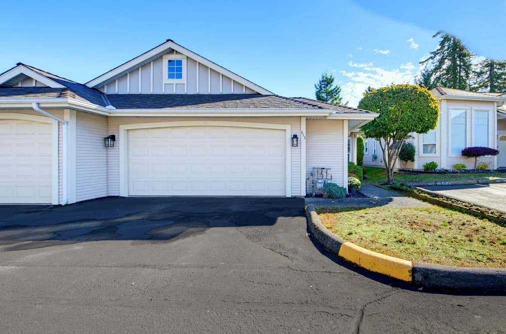 215 20655 88 AVENUE, Langley, BC — Residential for Sale - Photo 2