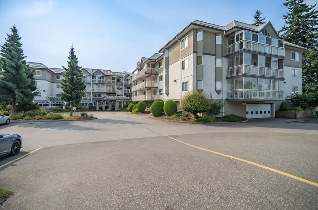 215 31930 OLD YALE ROAD, Abbotsford, BC — Residential for Sale - Main Photo