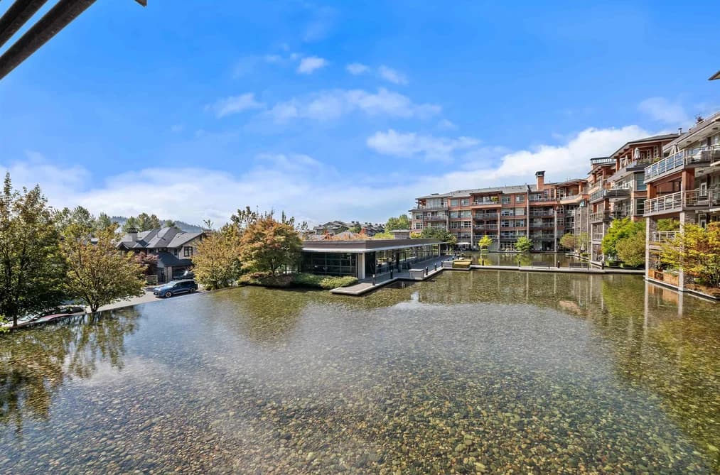 215 3606 ALDERCREST DRIVE, North Vancouver, BC — Residential for Sale - Main Photo