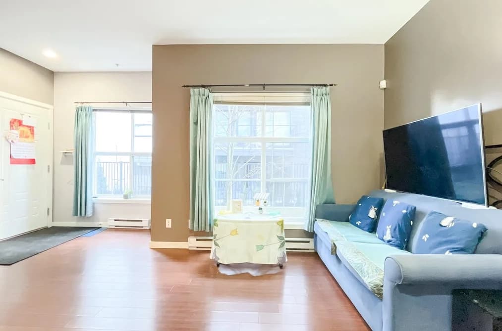215 4155 CENTRAL BOULEVARD, Burnaby, BC — Residential for Sale - Main Photo