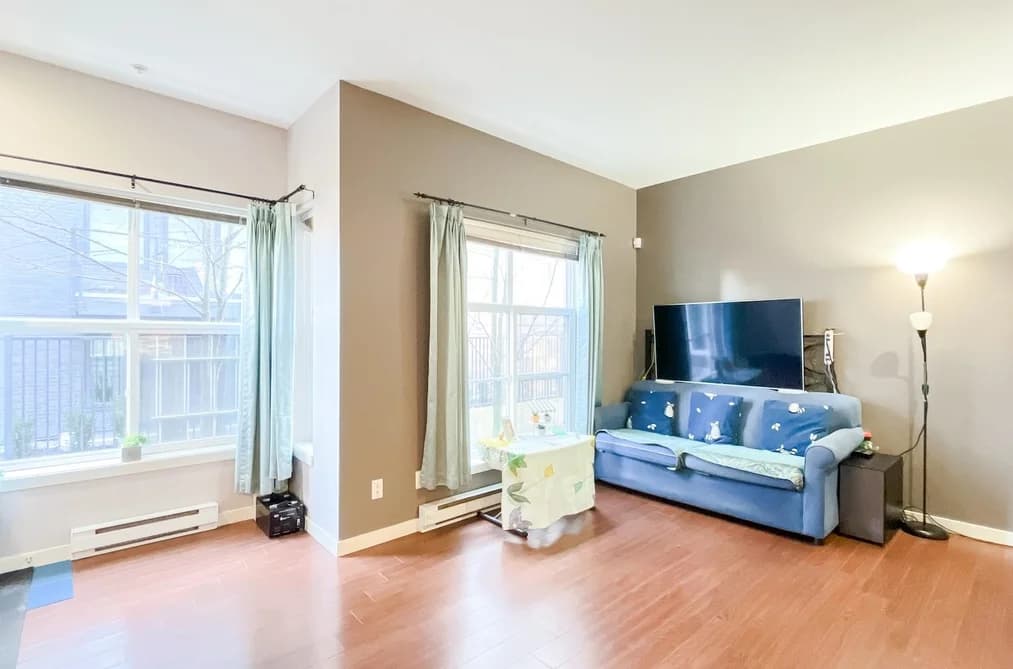 215 4155 CENTRAL BOULEVARD, Burnaby, BC — Residential for Sale - Photo 2