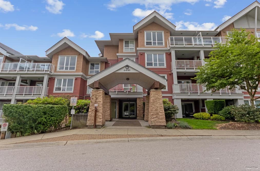 215 6440 194 STREET, Surrey, BC — Residential for Sale - Main Photo